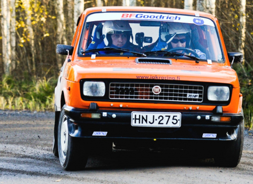 FiatPohjanmaa11EK2RajattuMorox2.jpg