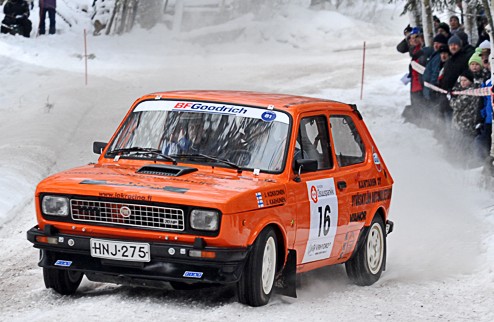 FiatPohjoisHame10EK1AlkuKuvaARajattuHannuVerkkonen.jpg